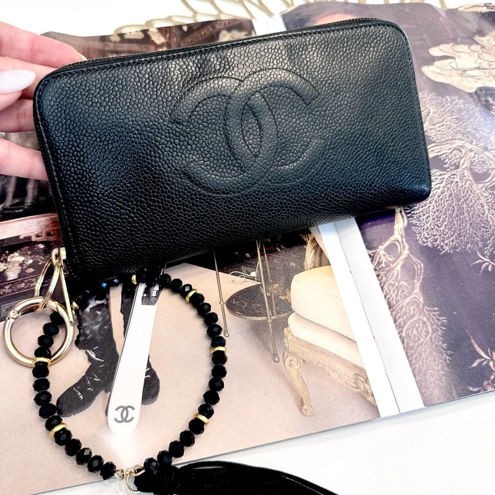 CHANEL Long Zip Wallet Caviar - Picture 3 of 10